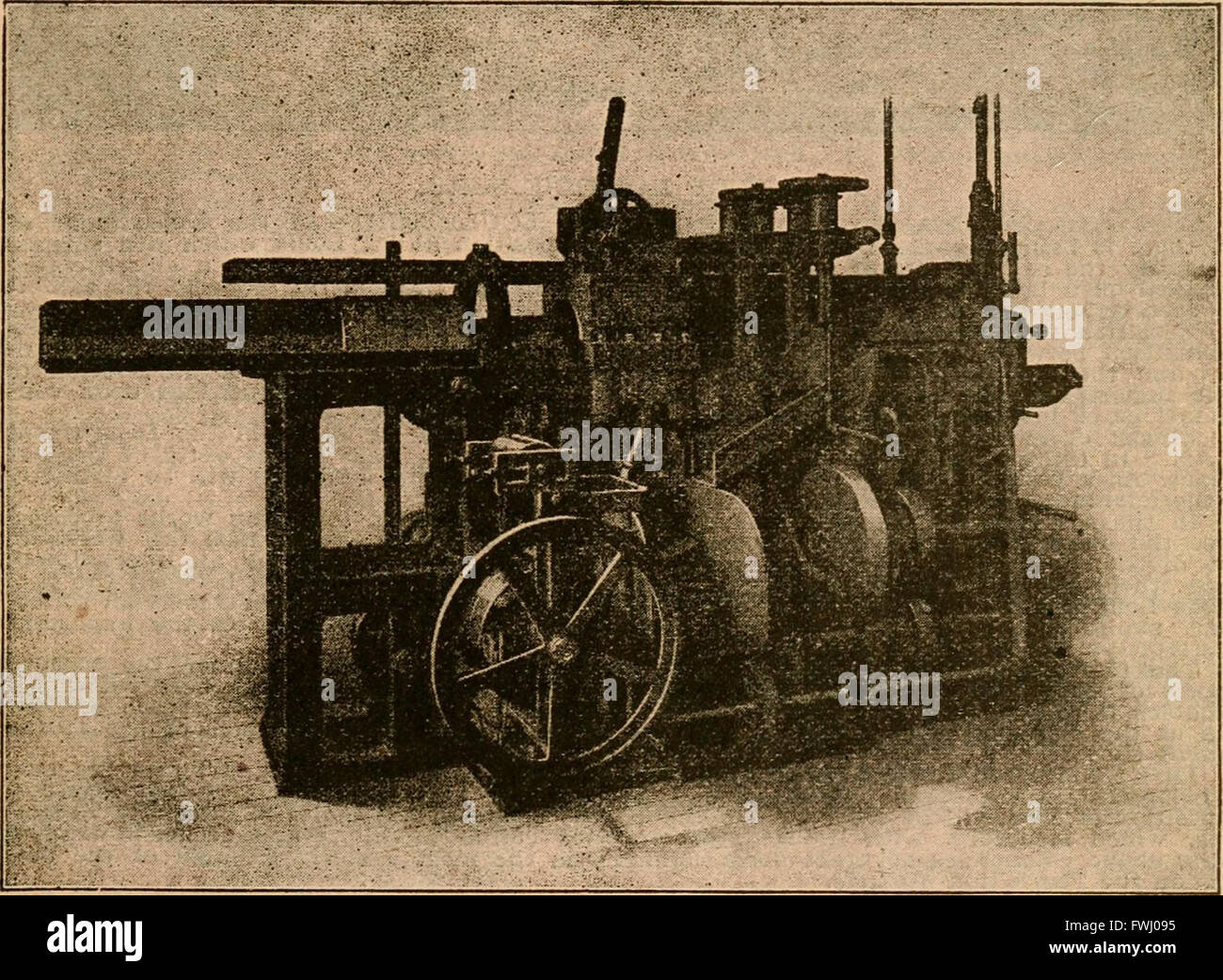 Il *World Almanac and Encyclopedia* (1904) è un'opera di riferimento che fornisce dati completi sulla storia mondiale, la geografia, la politica, la scienza e la cultura, offre statistiche aggiornate e fatti dell'epoca. Foto Stock