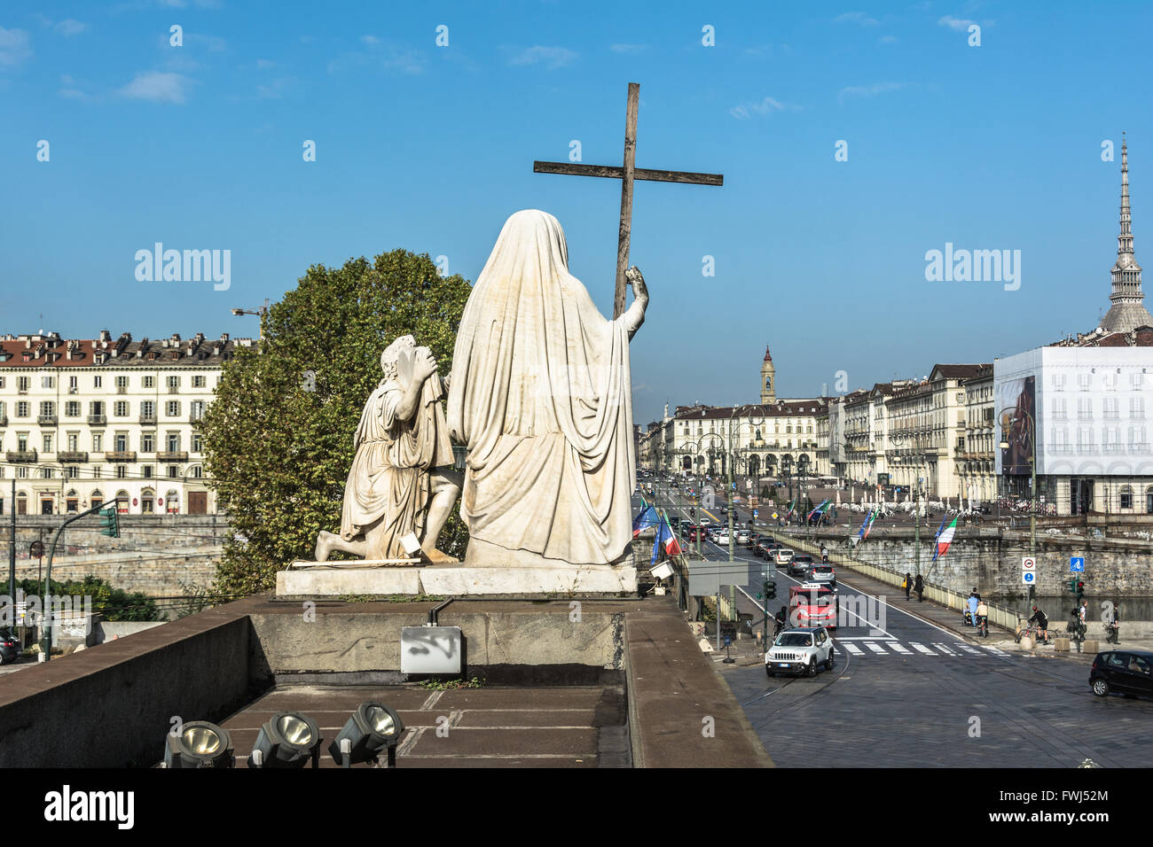 Piazza Vittorio vista da Gram Madre Chiesa in Torino, Italia Foto Stock