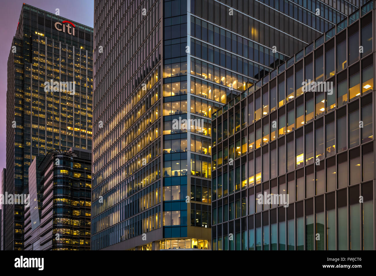 Canary Wharf, edifici per uffici intorno a Canary Wharf, Londra Foto Stock