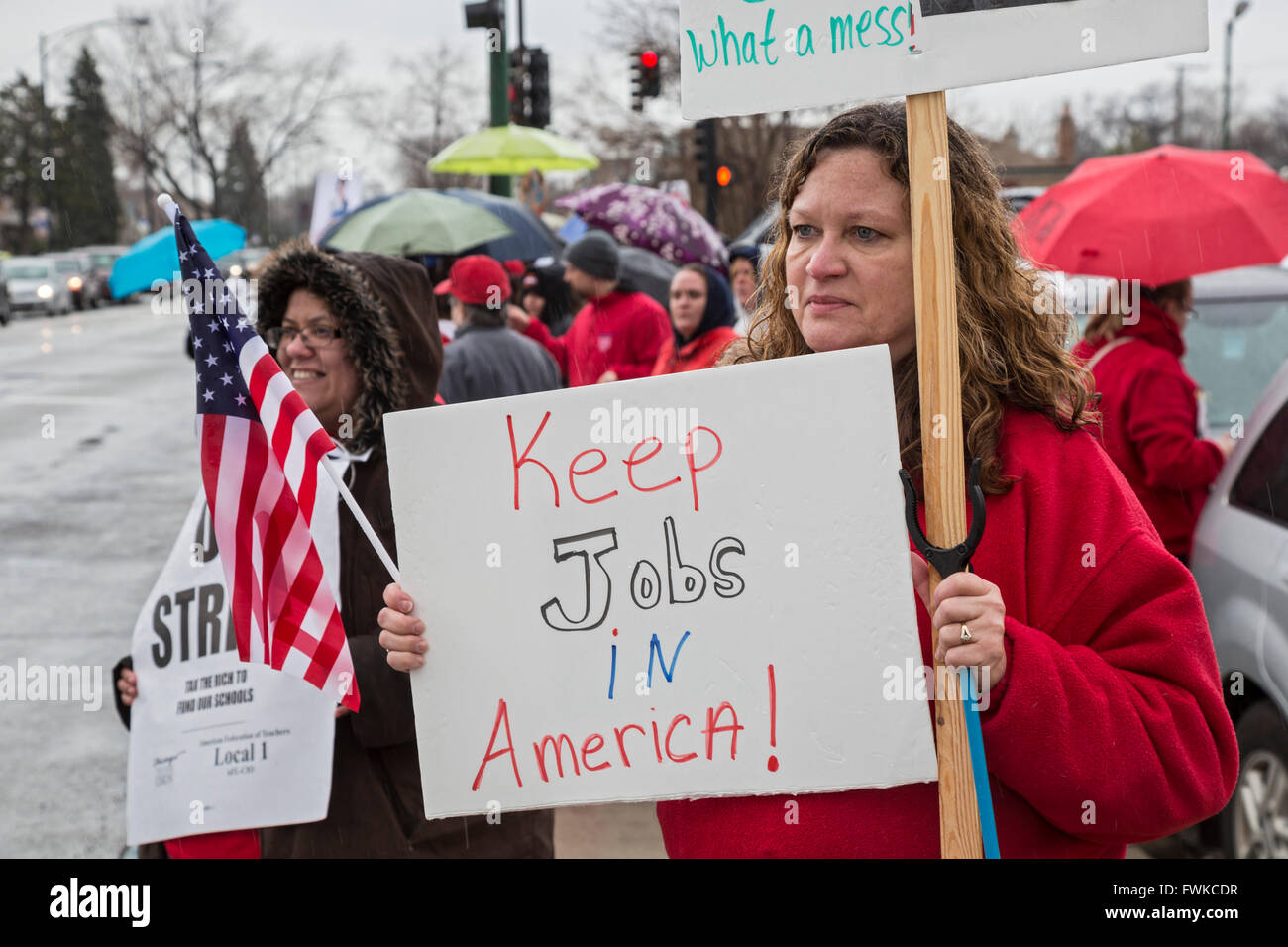 Chicago - Chicago che colpisce gli insegnanti uniti panificio lavoratori protestando Nabisco si muove in 600 posti di lavoro in Messico. Foto Stock