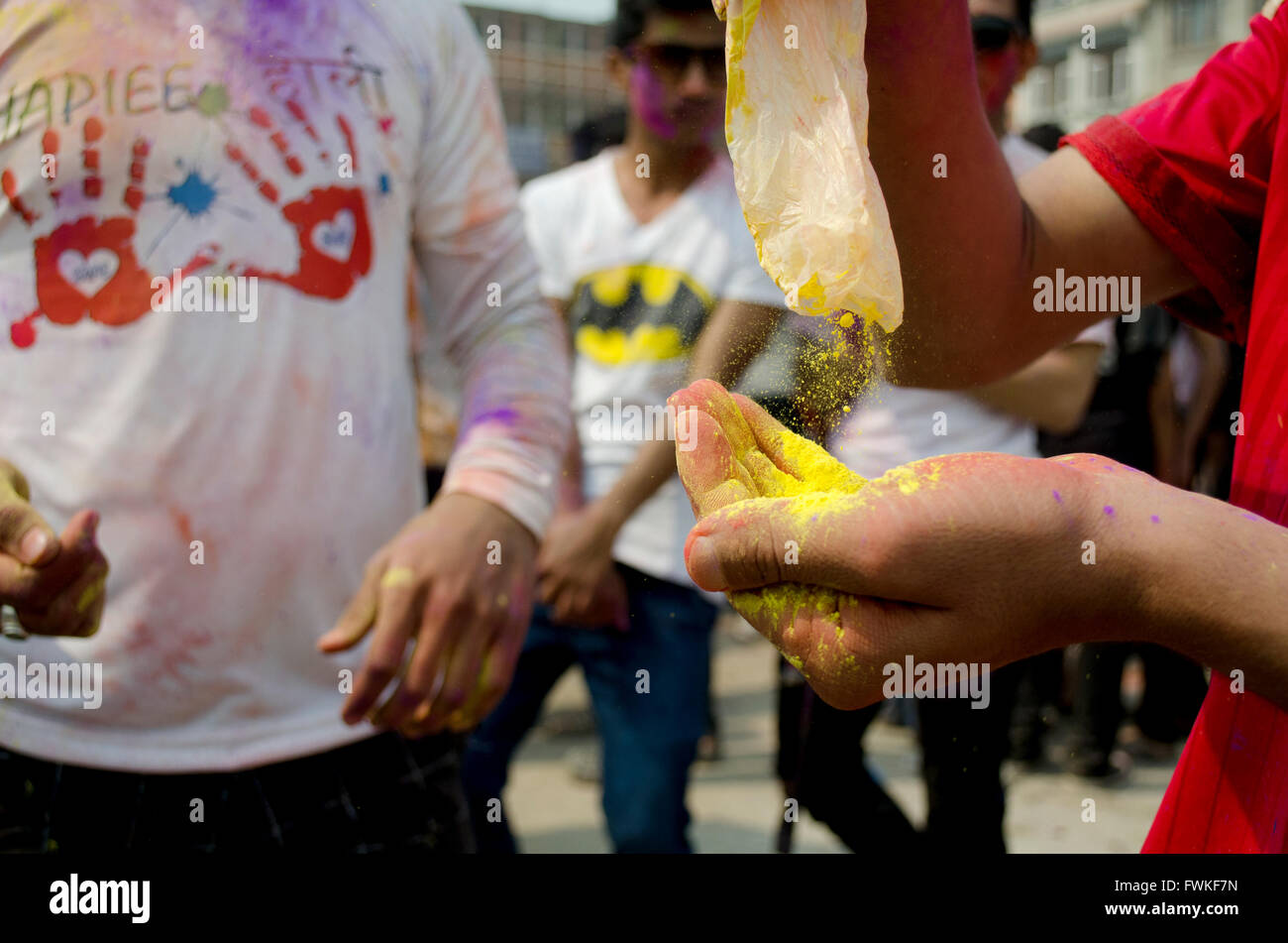 Vernice a Holi festival in Nepal Foto Stock