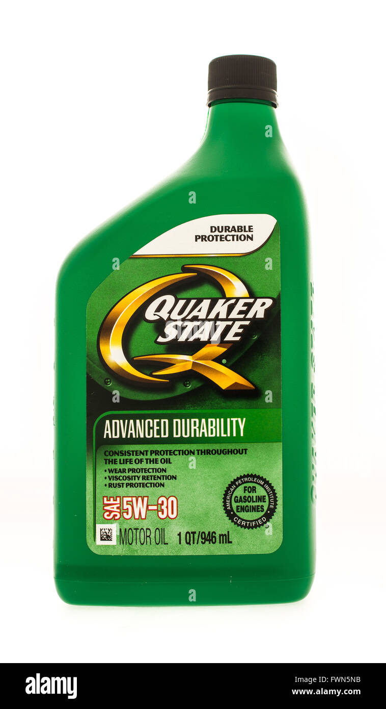 Winneconne, WI - 19 agosto 2015: Quart di Quaker State olio motore Foto Stock
