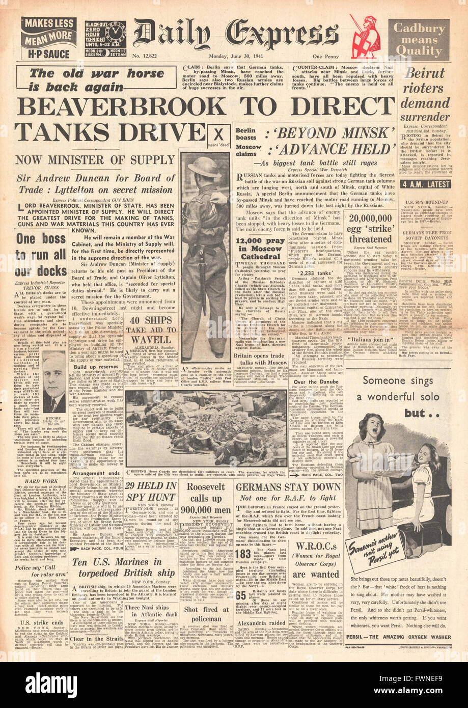 1941 front page Daily Express Signore Beaverbrook è nominato il nuovo ministro dell'alimentazione e promesse aumento nella produzione del serbatoio Foto Stock