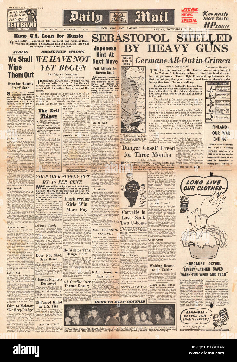 1941 front page Daily Mail Esercito Tedesco shell Sebastopoli e Stalin fiduciosi di vittoria Foto Stock