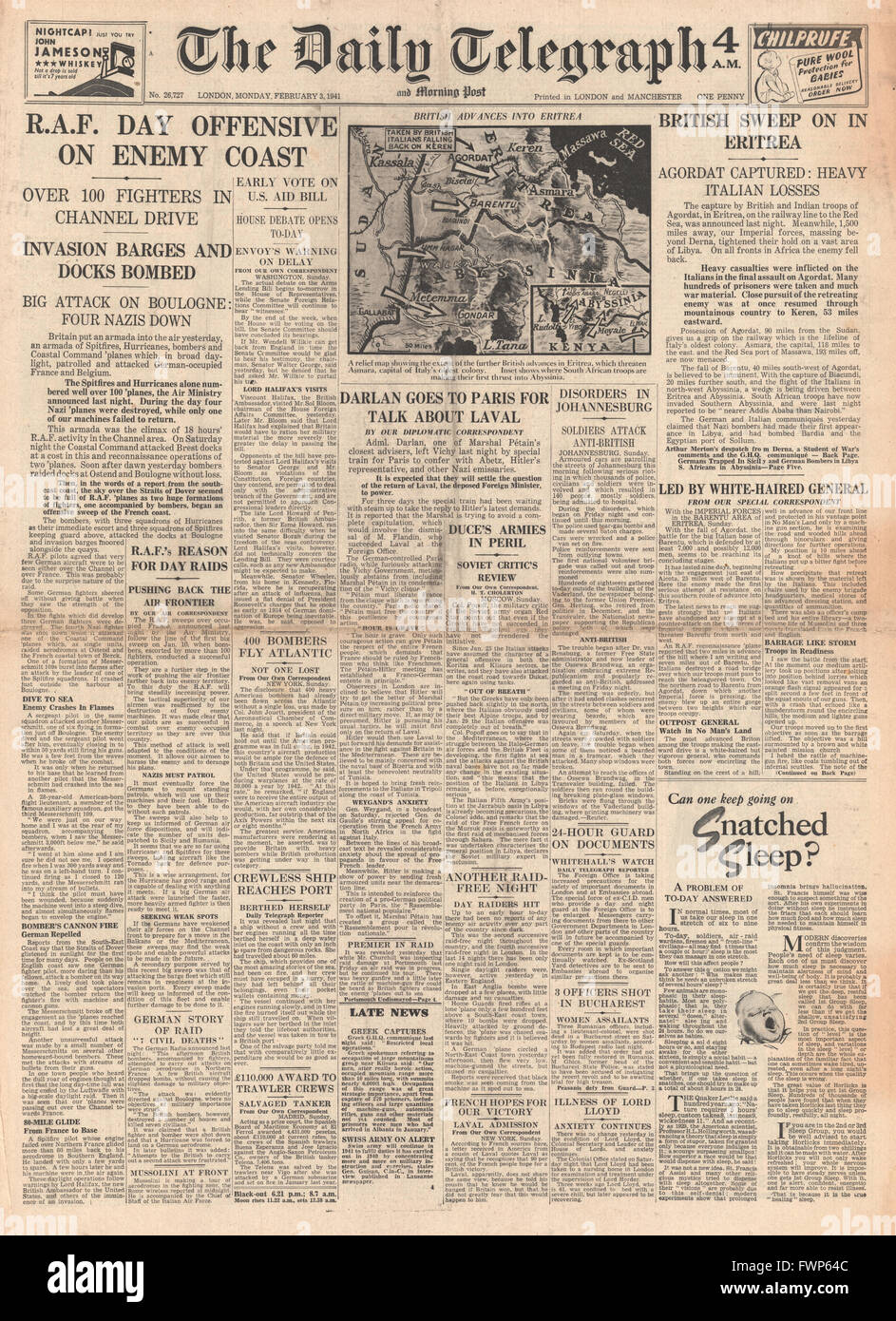 1941 front page Daily Telegraph RAF offensive sul nemico costa e britannici e truppe indiane passate in Eritrea Foto Stock