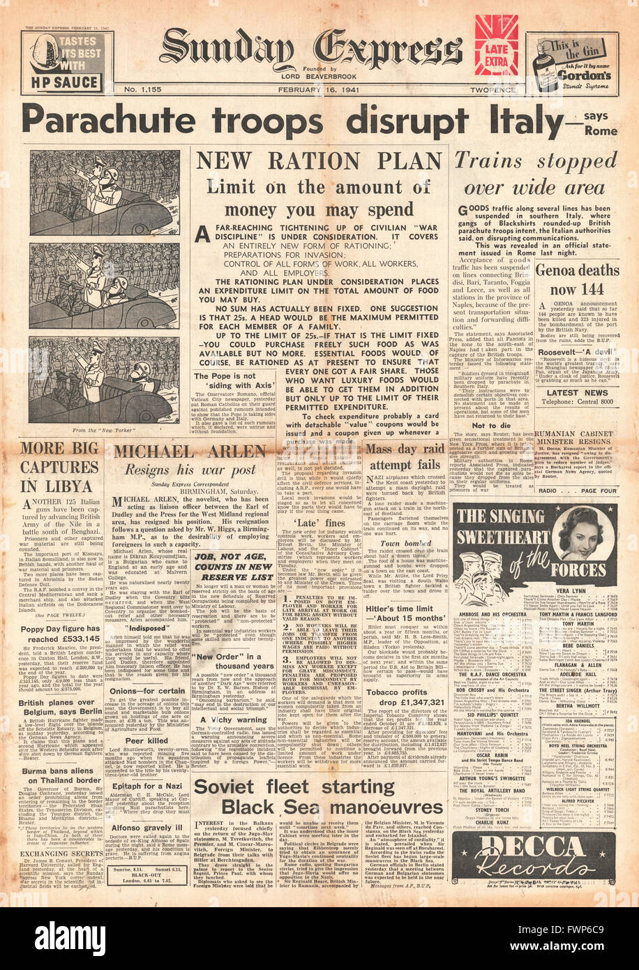 1941 front page Sunday Express paracadutisti terra nel sud Italia e nuovi piani di razione Foto Stock