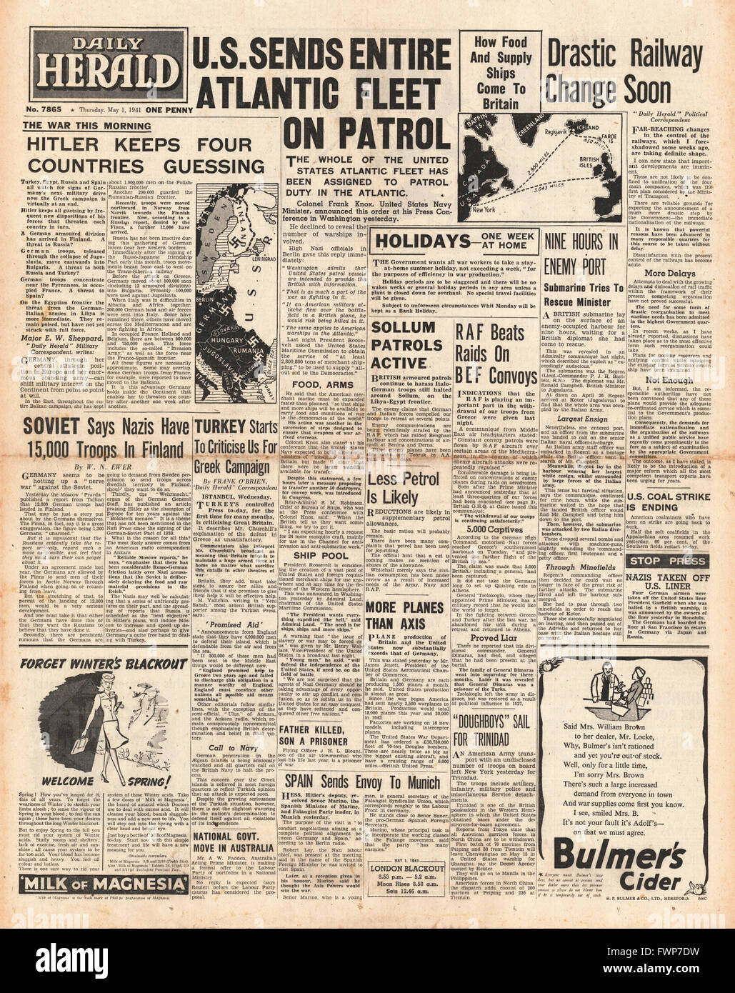 1941 front page Daily Herald le forze alleate ritirarsi dalla Grecia e Stati Uniti Navy assistere nella battaglia di Atlantic Foto Stock