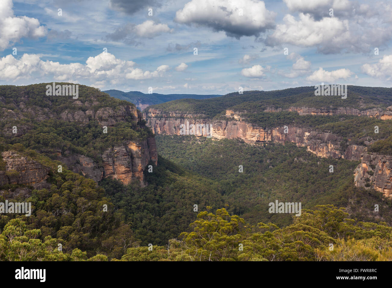 Bellissimo paesaggio roccioso di Wollemi National Park, New South Wales, Australia. Foto Stock