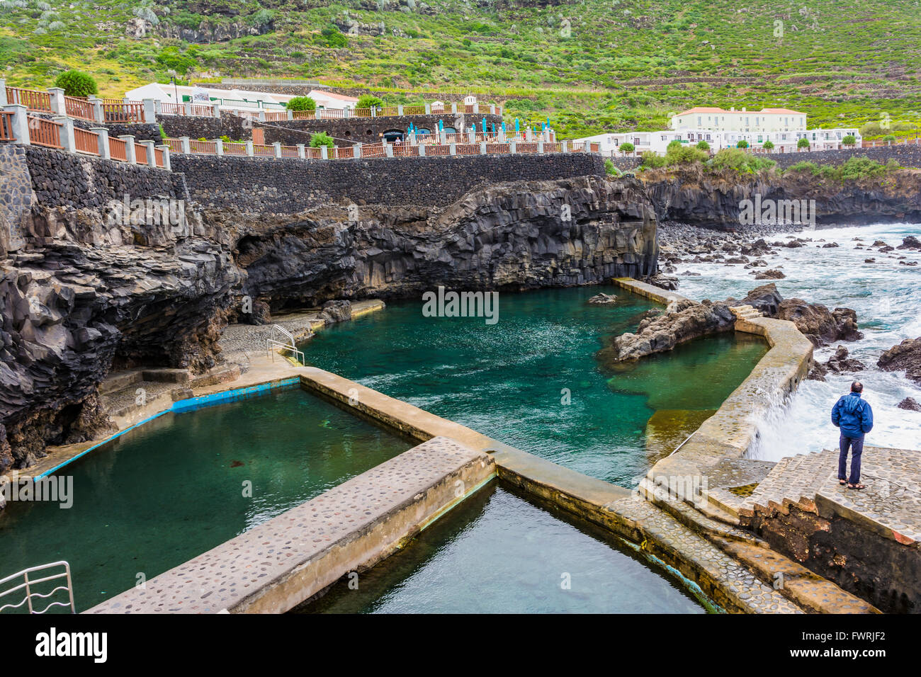 La Fajana, bagni di acqua salata per piscine, la piscina Fajana, con strutture a Punta del Corcho. Barlovento, La Palma, Tenerife, Spagna Foto Stock