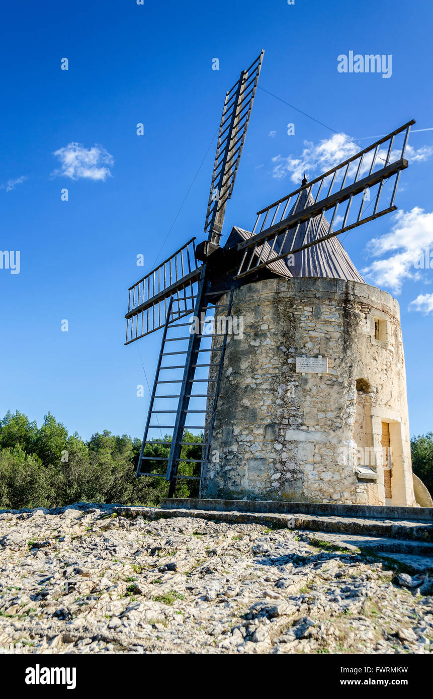 FONTVIEILLE, MOULIN DE DAUDET, BDR FRANCIA 13 Foto Stock