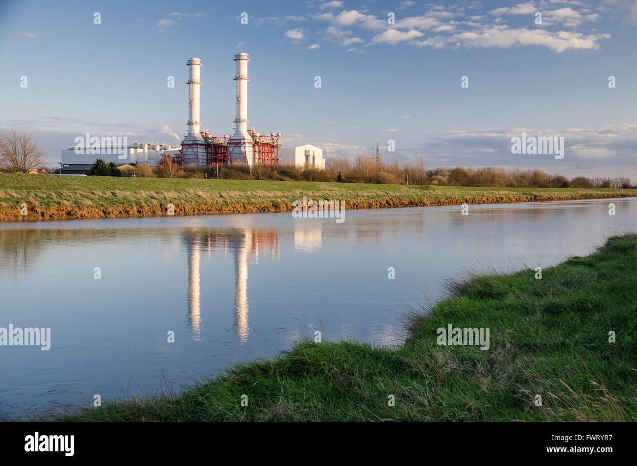 Sutton Bridge Power Station è un 819 alimentato a gas station in Lincolnshire. Costruito nel 1999 da Enron al costo di £337 milioni è Foto Stock