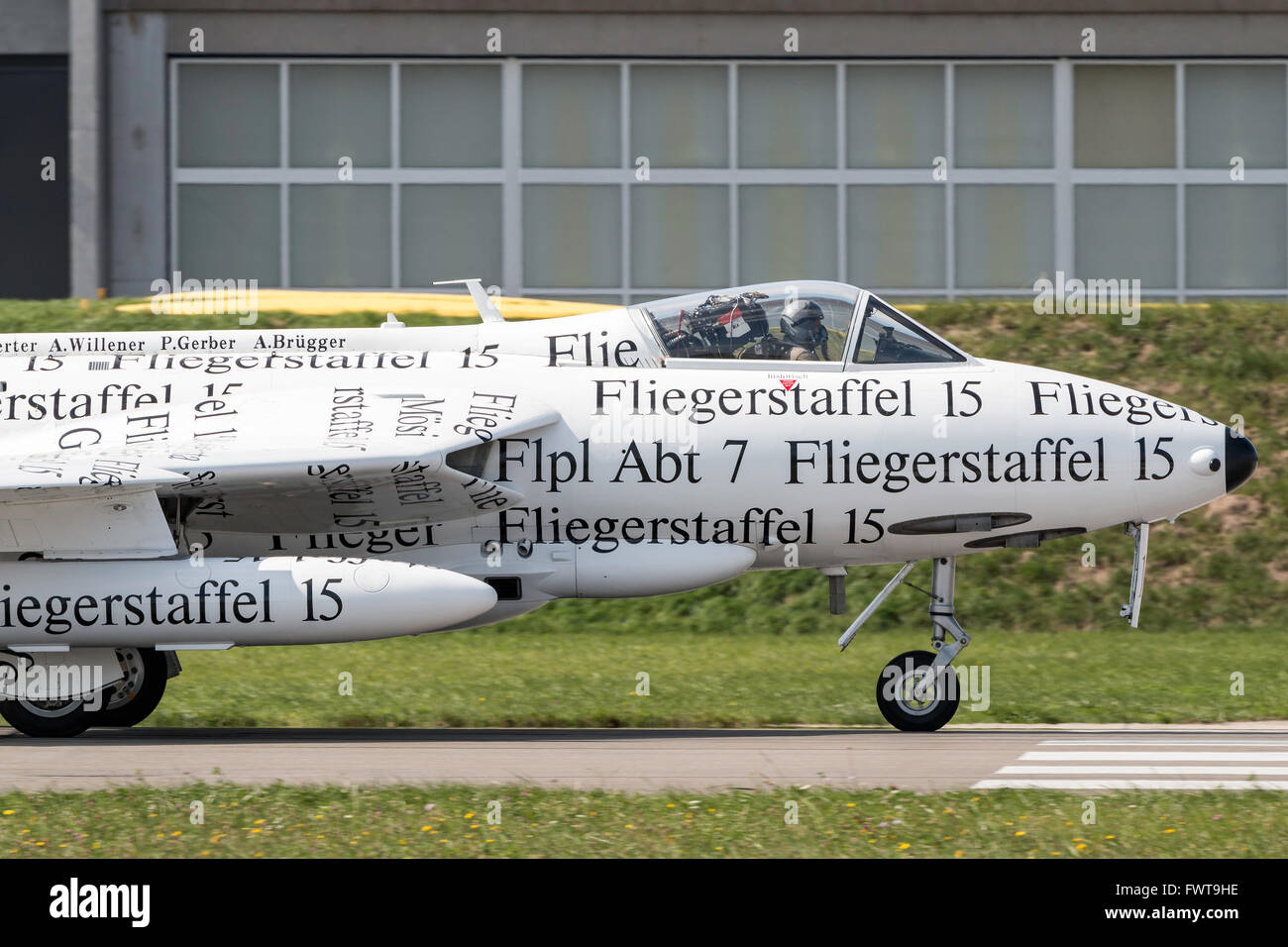 Ex Swiss Air Force Hawker Hunter F.58 fighter aircraft HB-RVS. Il papiro Hawker Hunter Foto Stock