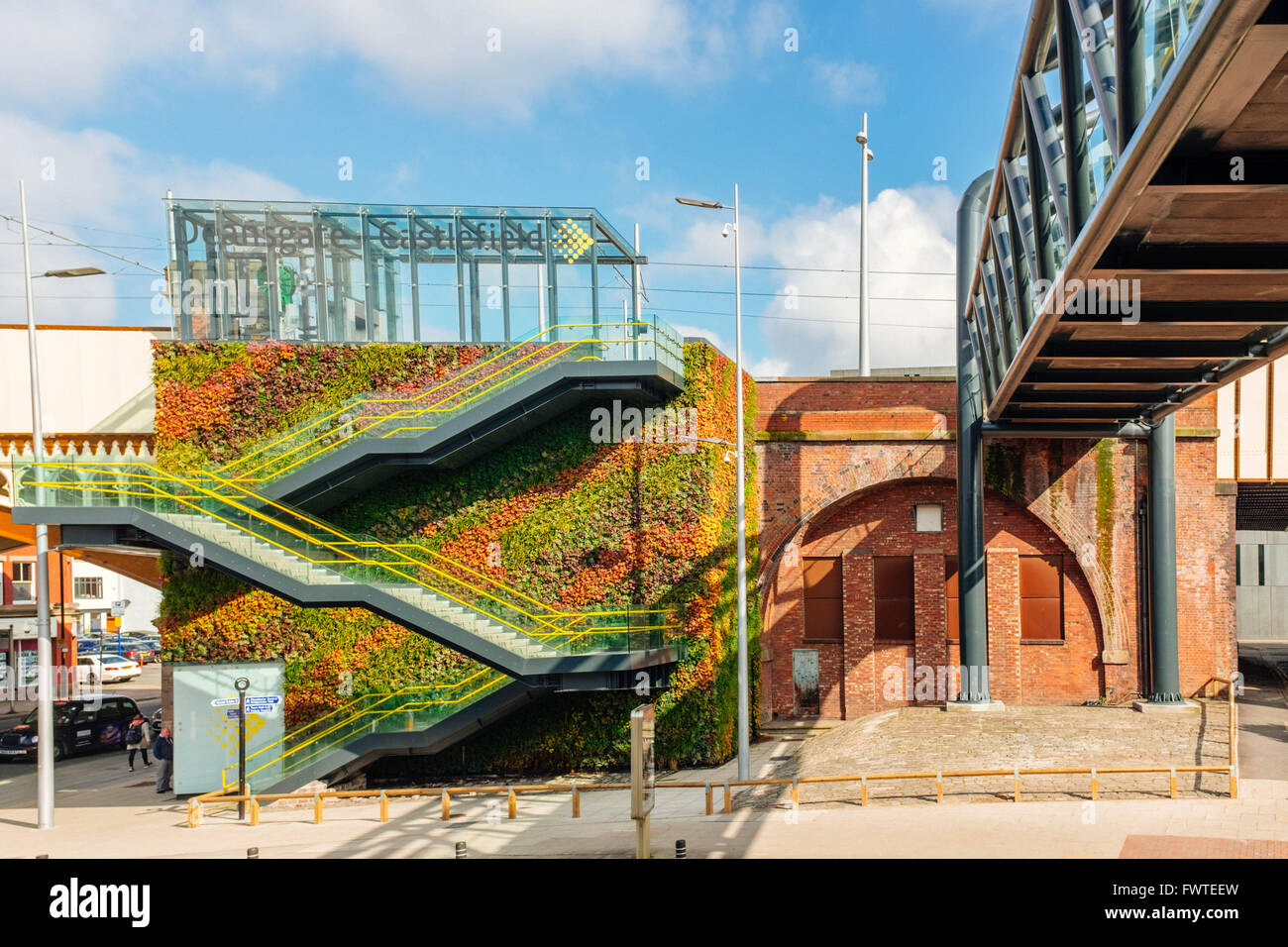 Il nuovo Deansgate Castlefield Metrolink Station in Manchester Foto Stock