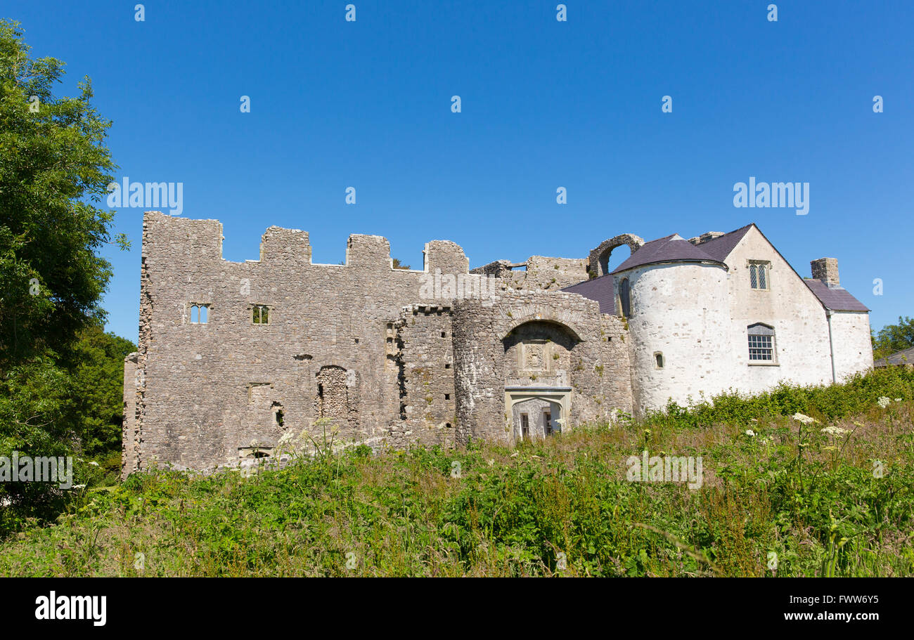 Oxwich Castle La Penisola di Gower South Wales UK Foto Stock