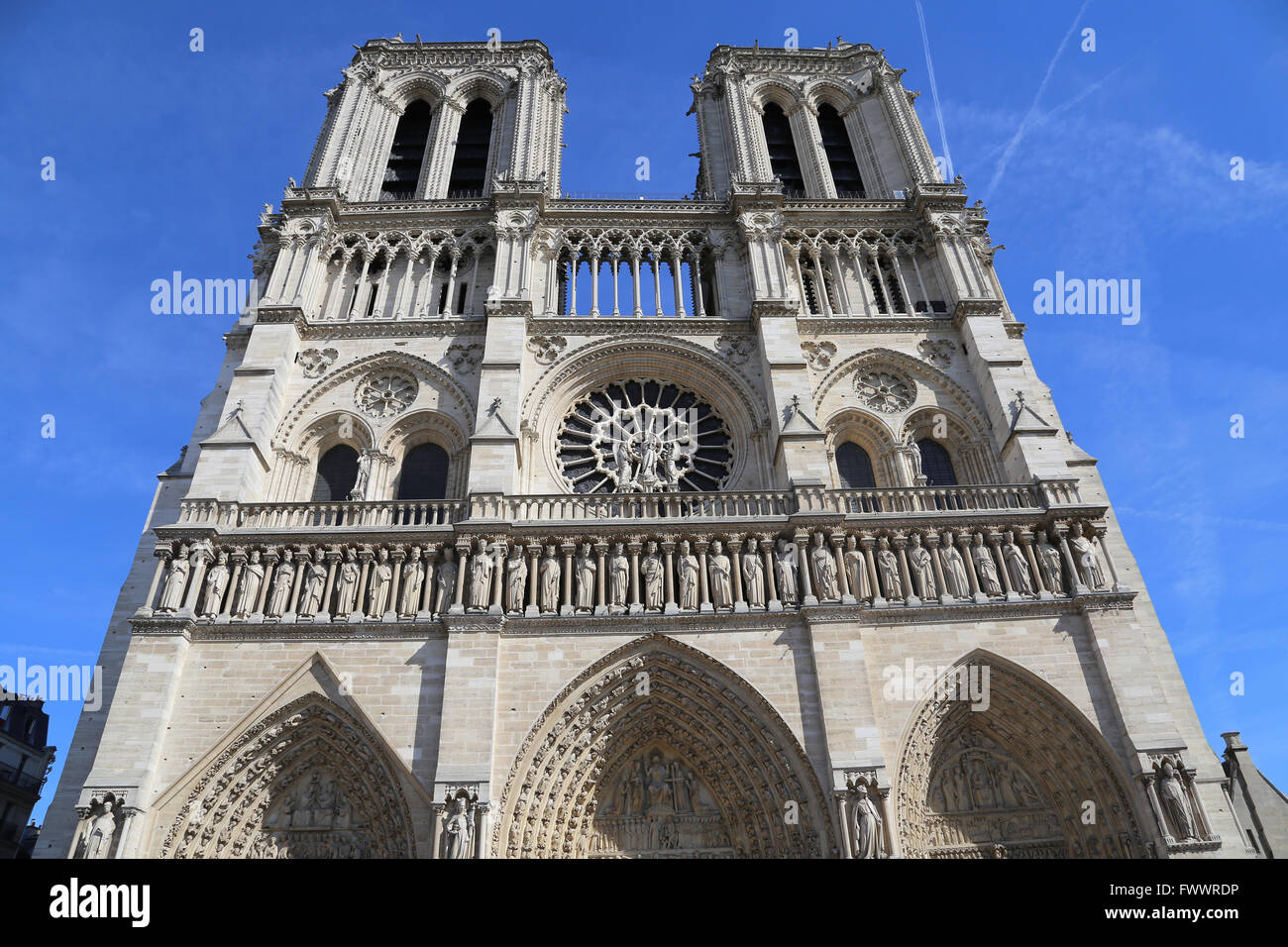 La Francia. Parigi. La facciata occidentale della cattedrale di Notre Dame. Inizio gotico. Il XIII secolo. Foto Stock
