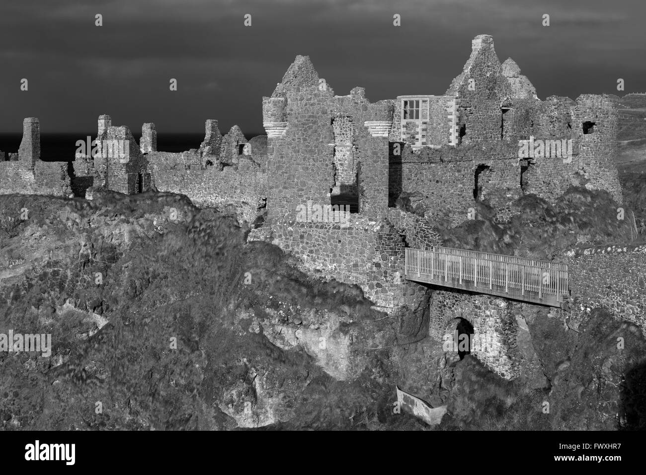 Dunluce Castle, Portrush, County Antrim, Ulster (Irlanda del Nord Europa Foto Stock