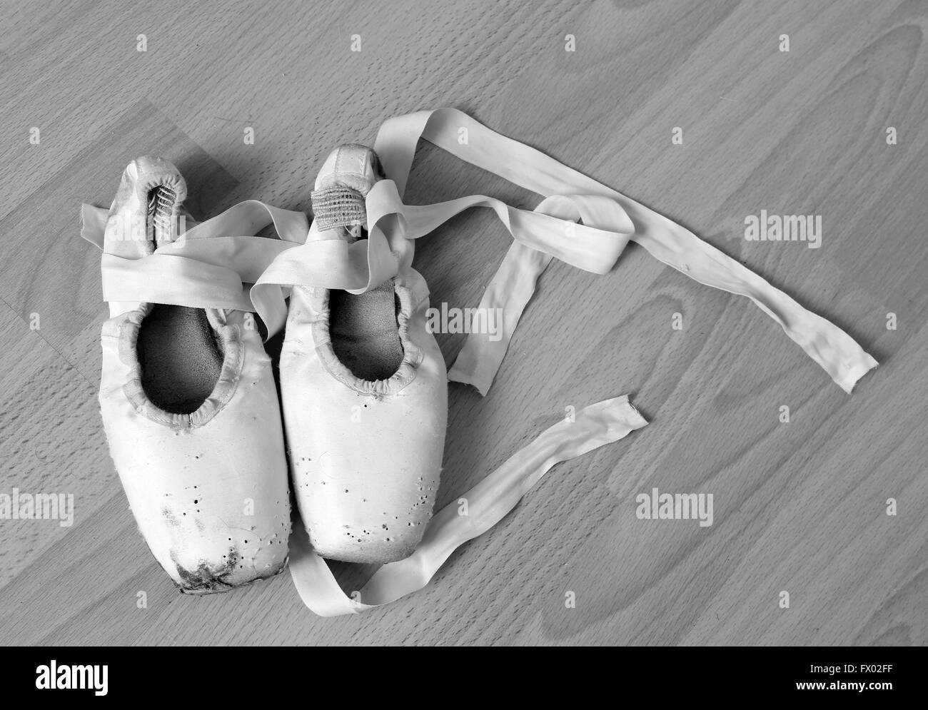 Un molto vecchio, ben indossati, molto amato e tarme" ballet pointe scarpe, 5 Aprile 2016 Foto Stock