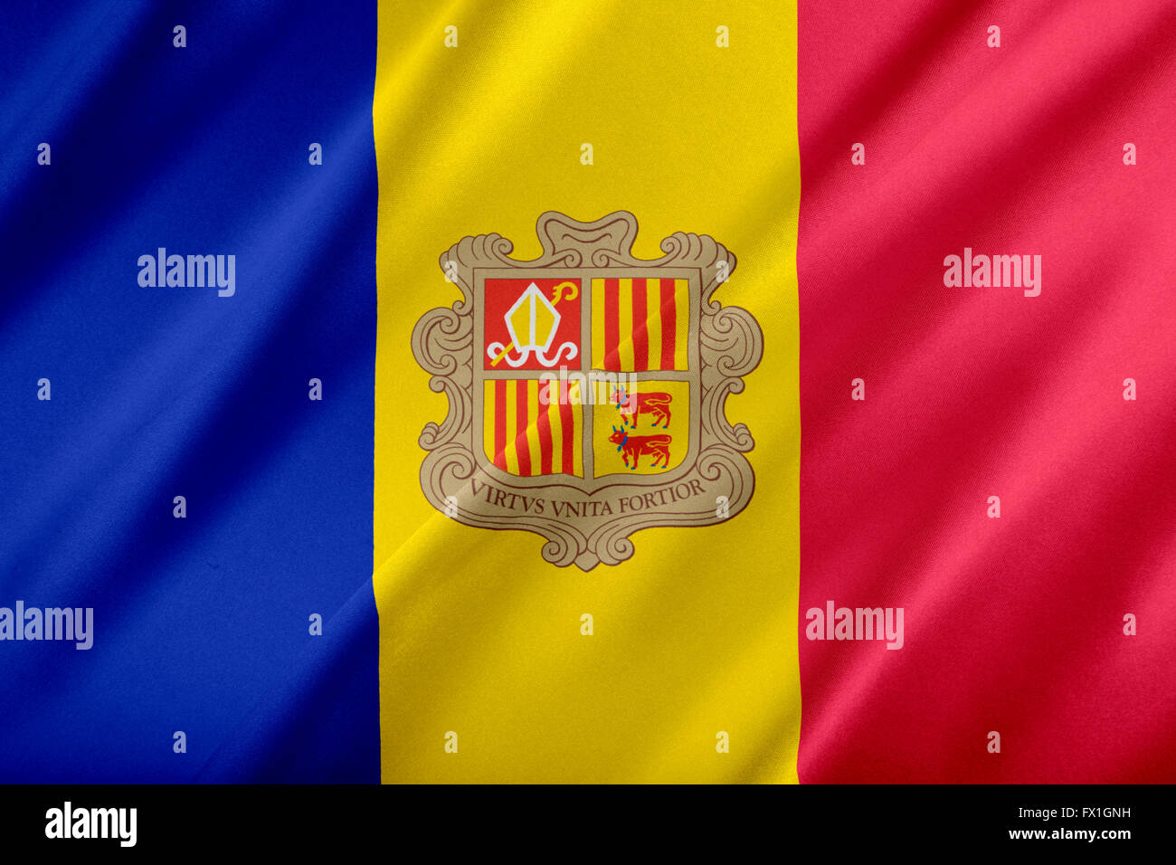 Bandiera di Andorra. che fluttua nel vento. Foto Stock