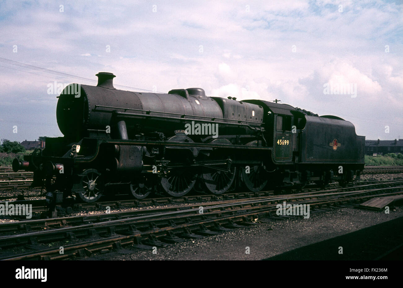 Locomotiva a vapore Galatea 45699 a Stafford Road a Wolverhampton 1960s Foto Stock