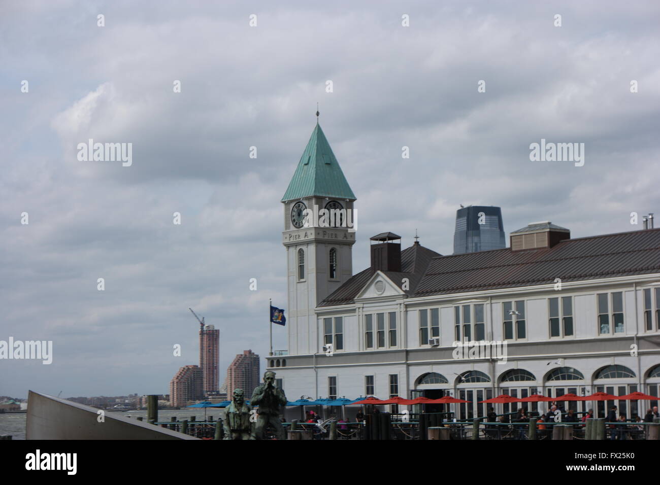 Clock Tower new yourk molo A nuvole Foto Stock