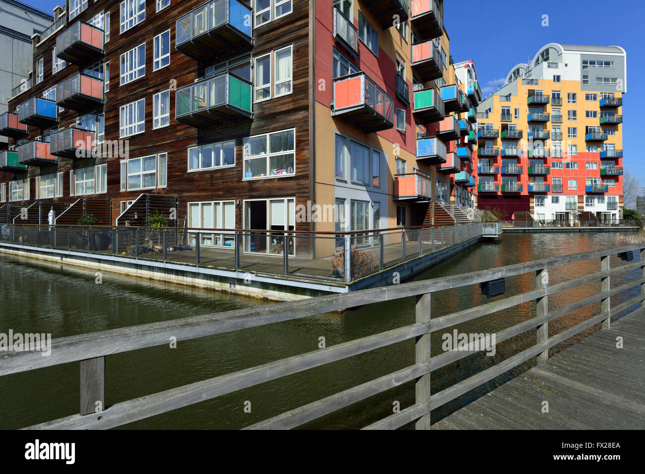 Greenwich Millennium Village, penisola di Greenwich, Londra SE10, Regno Unito Foto Stock