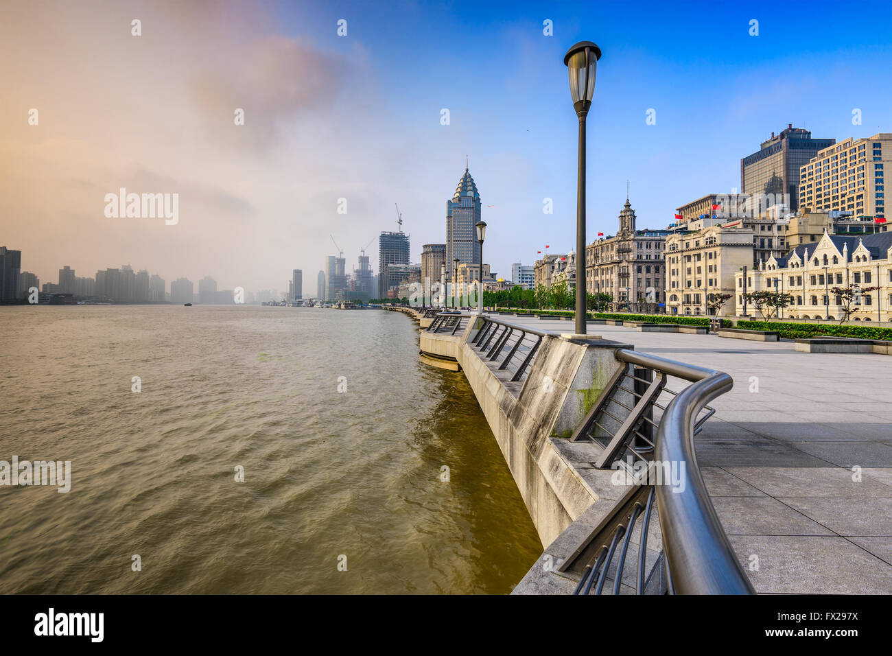 Shanghai, Cina cityscape al Bund. Foto Stock