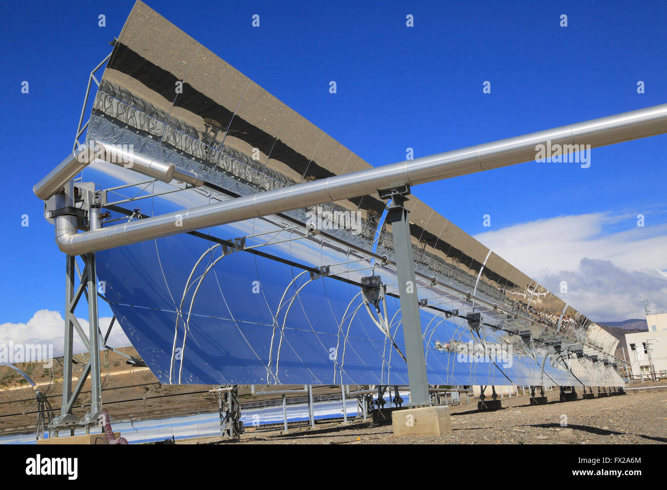 La ricerca sull'energia solare stabilimento nei pressi di Tabernas, Almeria, Spagna Foto Stock