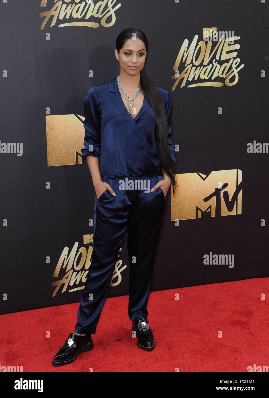 Burbank, CA. 9 apr, 2016. Lilly Singh presso gli arrivi per MTV Movie Awards 2016 - Arrivi 1, Warner Bros Studios, Burbank, CA il 9 aprile 2016. Credito: Dee Cercone/Everett raccolta/Alamy Live News Foto Stock