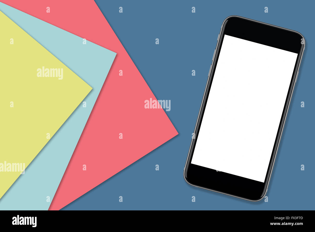 Nero smart phone con schermo vuoto per aggiungere la progettazione o la copia. Materiale colorato design in background Foto Stock