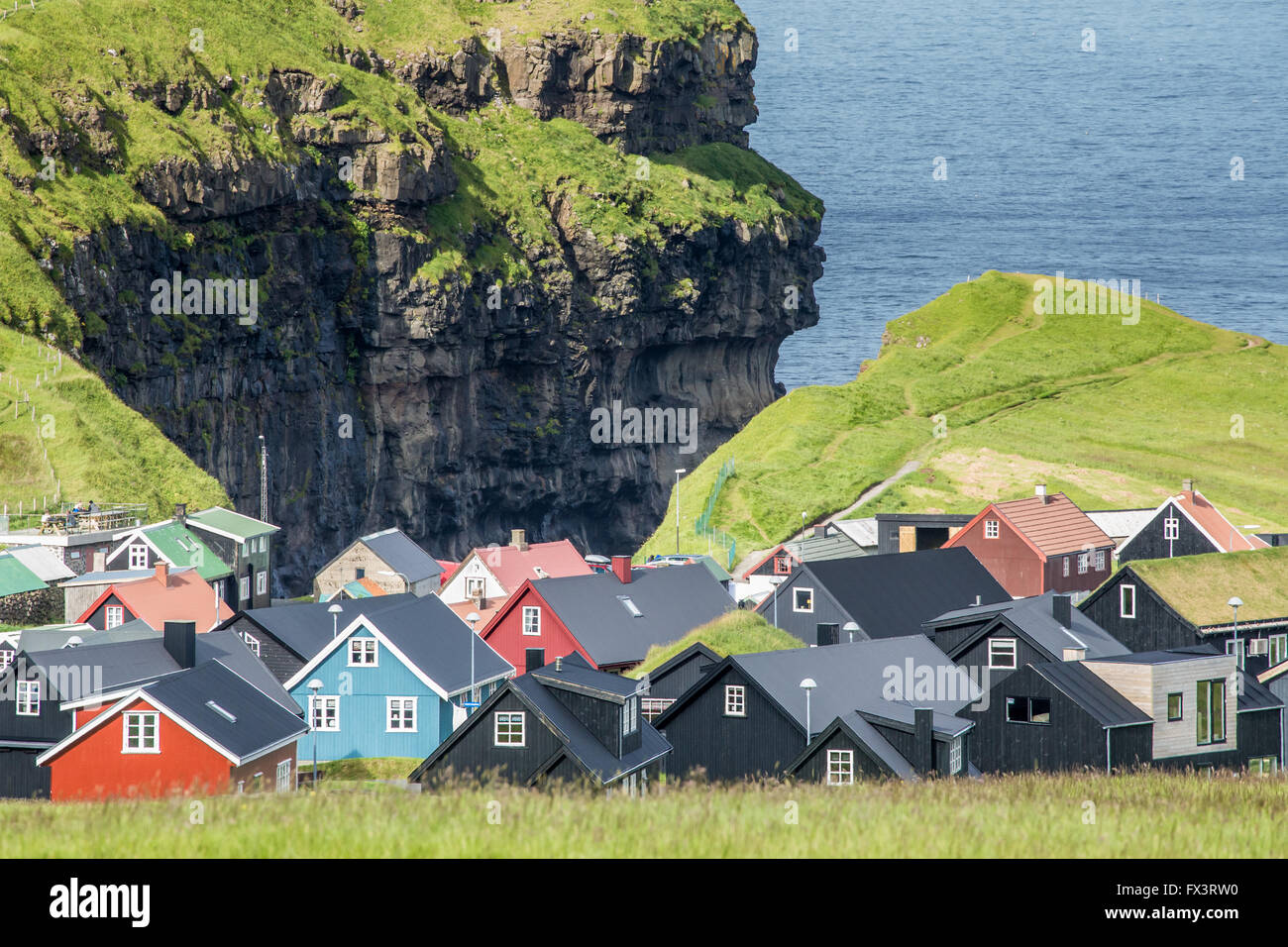 Villaggio di Gjogv sulle Isole Faerøer Foto Stock