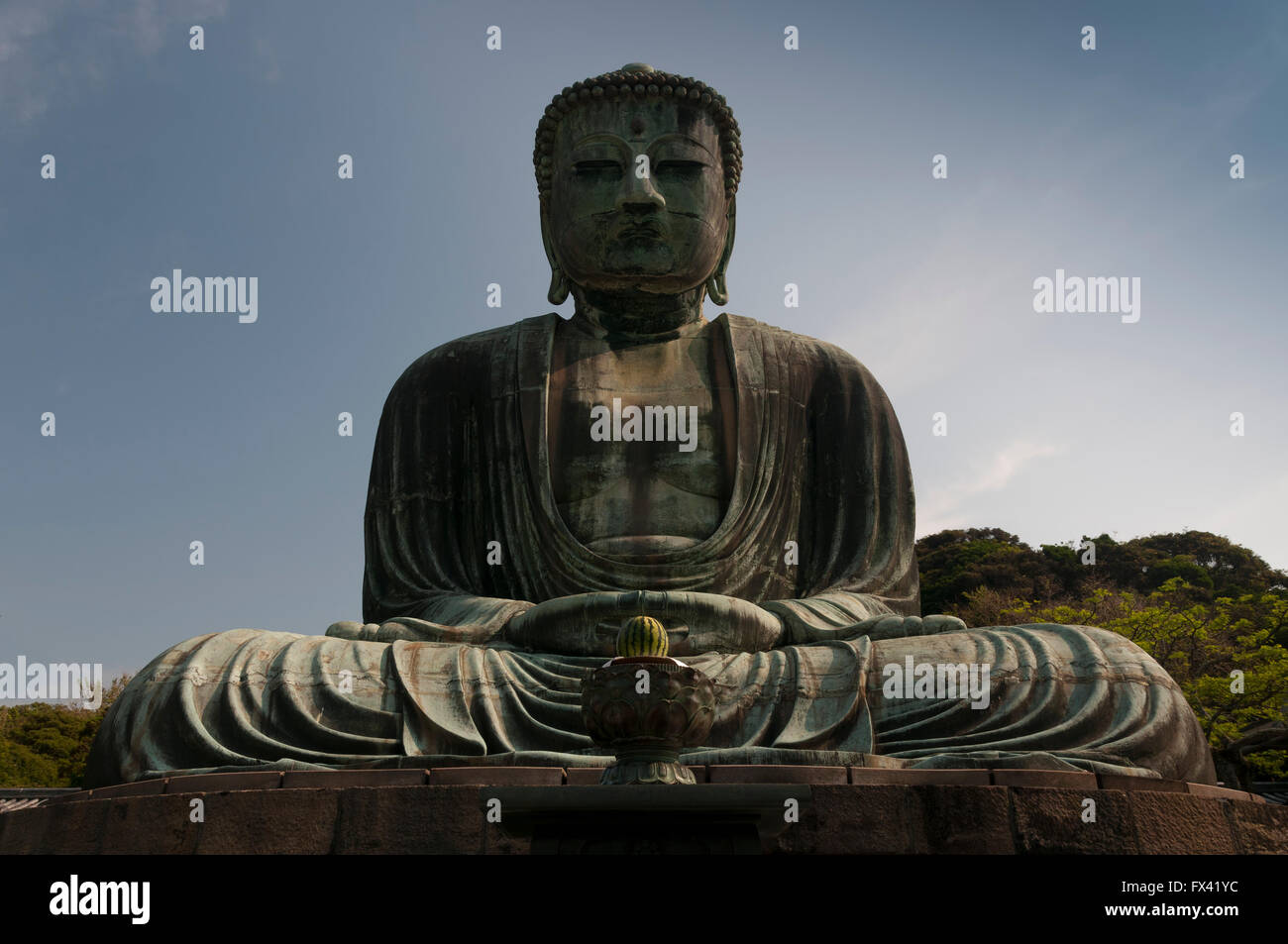 Daibutsu o Budha Amida nel tempio Kotokuin, Giappone Foto Stock