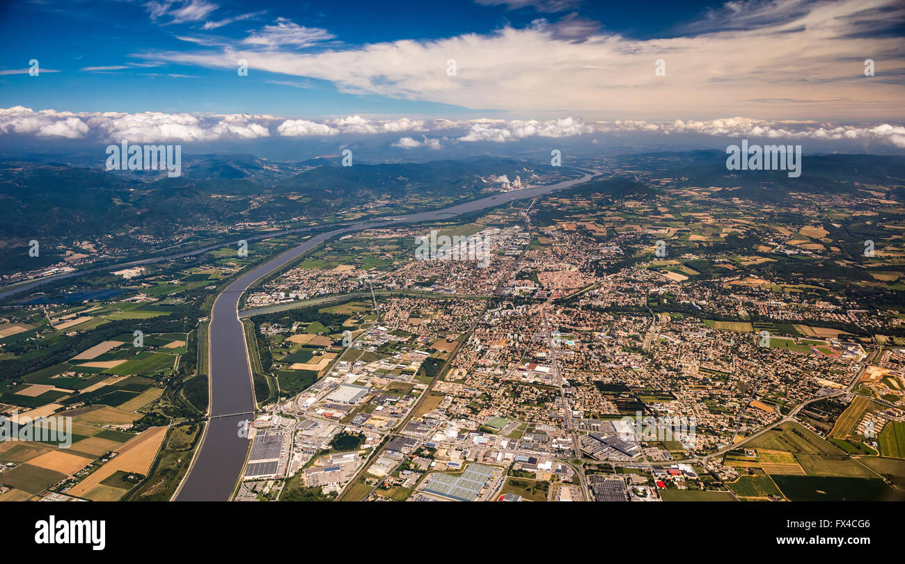 Vista aerea, panoramica di Montelimar sul Rodano, centro storico, le mura della città, Rhône, Francia, Rhône-Alpes, in Francia, in Europa, Foto Stock