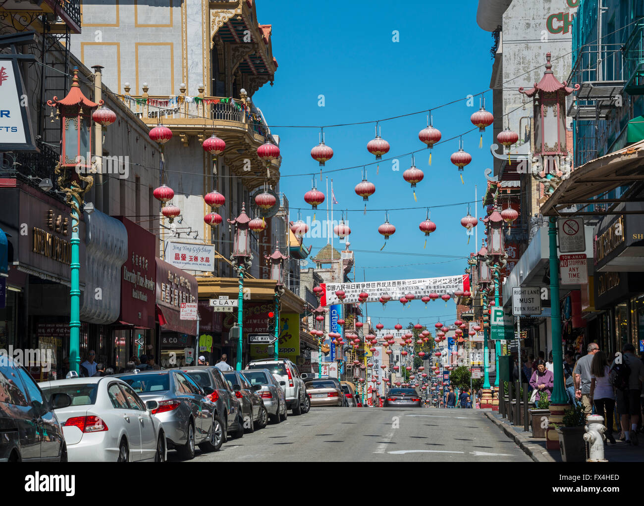 Scena di strada, Grant Avenue, Chinatown di San Francisco, California, Stati Uniti d'America Foto Stock