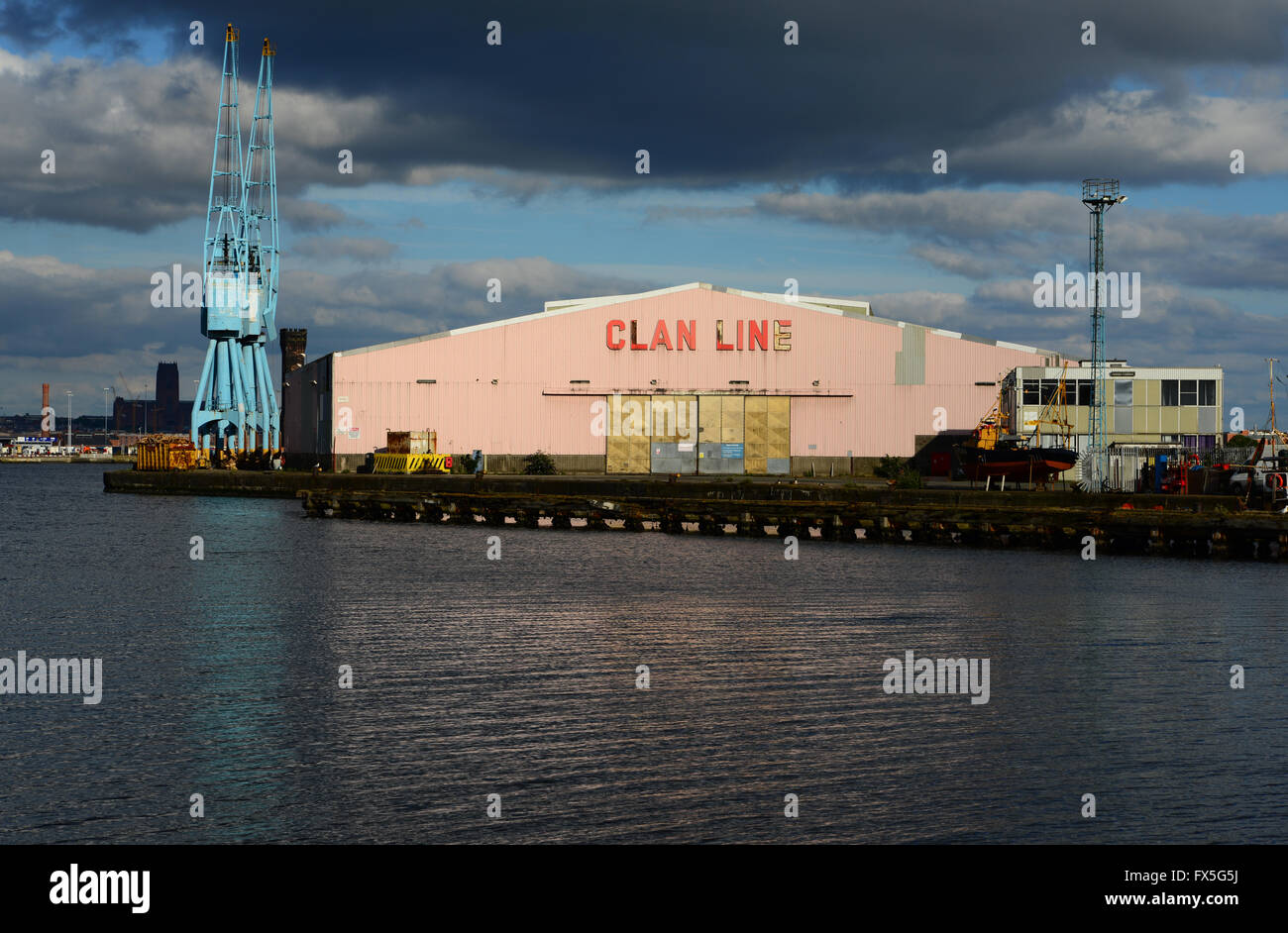 Birkenhead, Dock East galleggiante, Clan capannone di linea Foto Stock