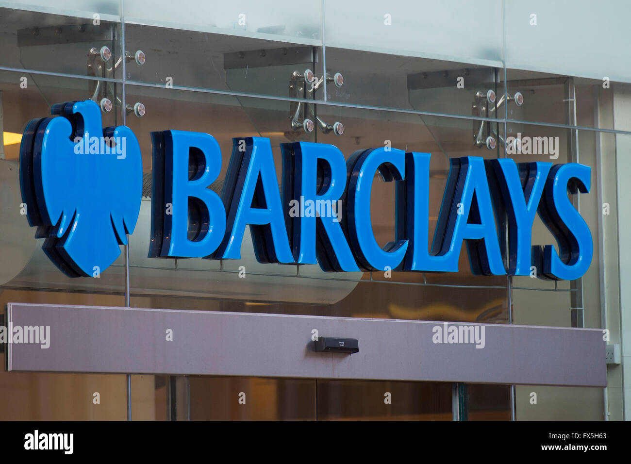 Barclays Bank sign logo. Foto Stock