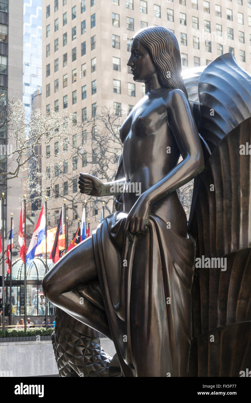 L'umanità figura (Maiden e gioventù), il Rockefeller Center di New York City Foto Stock