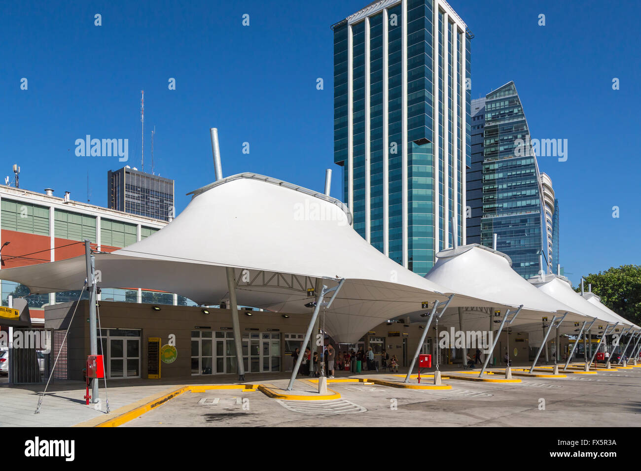 Il deposito degli autobus al porto di Madero Buenos Aires, Argentina, Sud America. Foto Stock