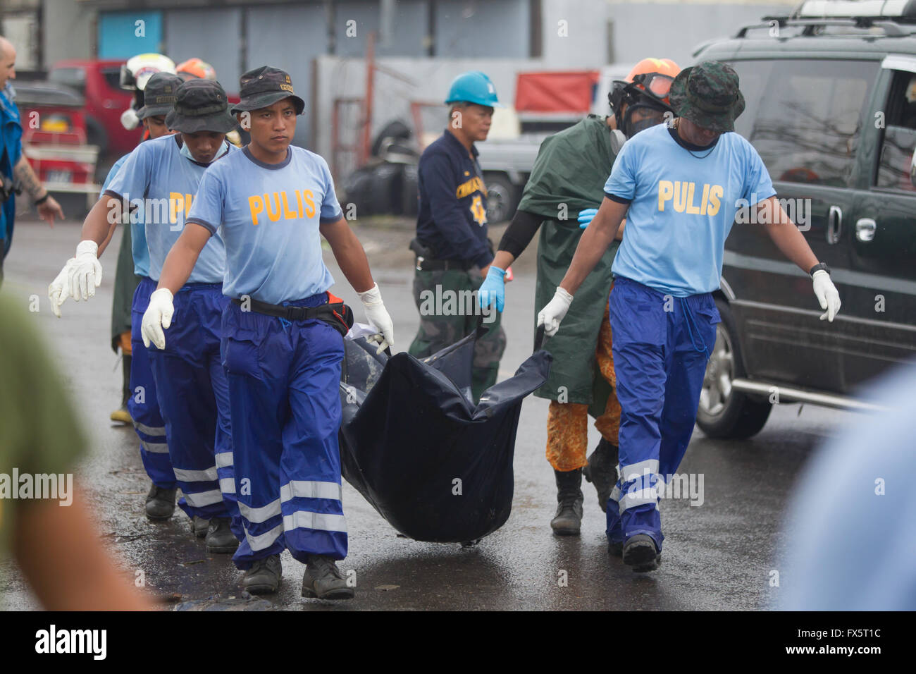 Il prossimo 8 Novembre 2013,Typhoon Haiyan,(noto come Yolanda nelle Filippine).Questa immagine presa a due settimane dopo l'evento. Foto Stock