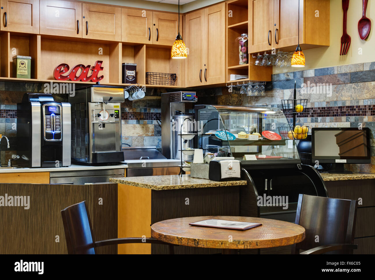 Svuotare cafe in assisted living facility Foto Stock