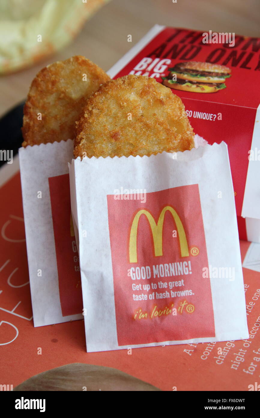 McDonald's Hash Browns golden polpette di patate per la prima colazione Foto Stock