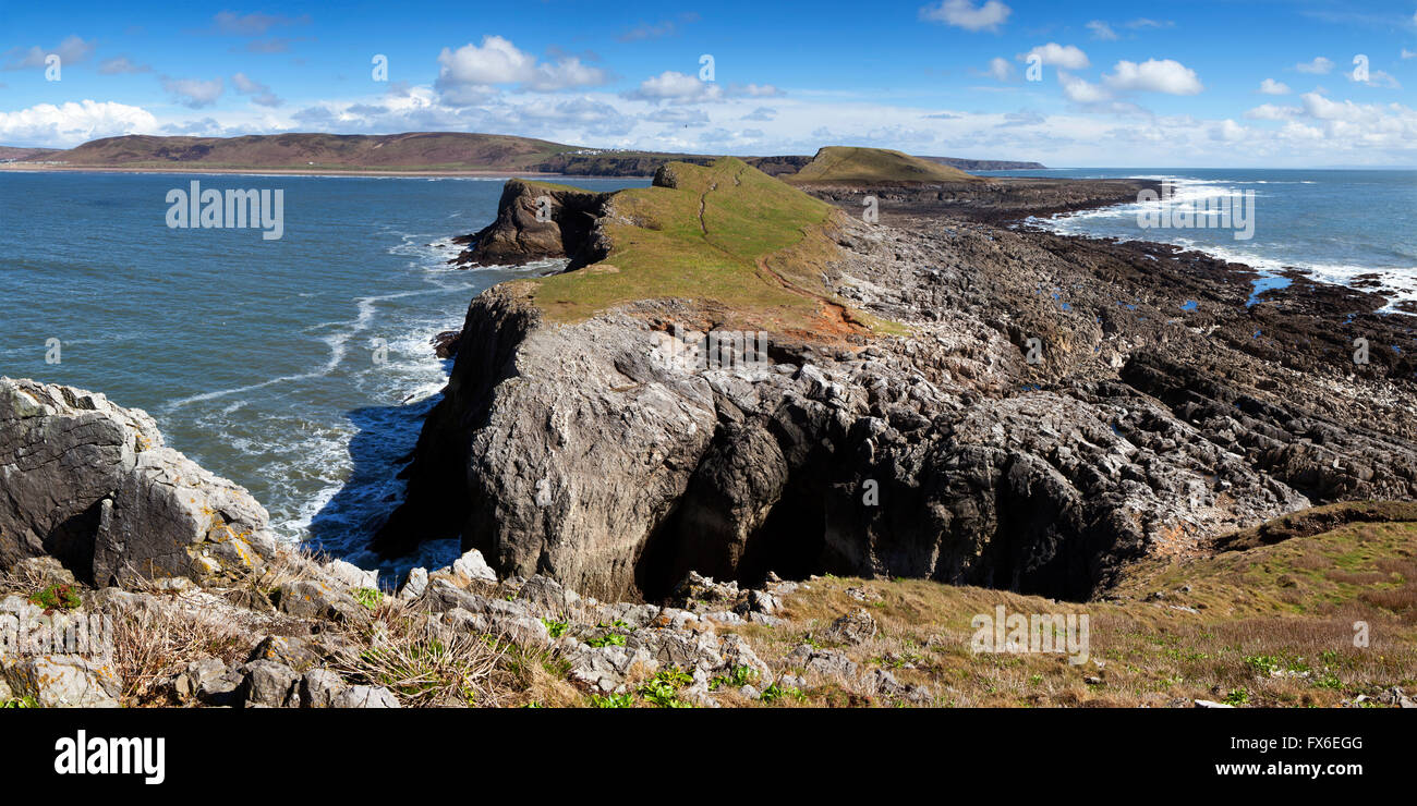 Vista Worm giù la testa dalla testa esterna, guardando indietro verso Rhossili. Foto Stock