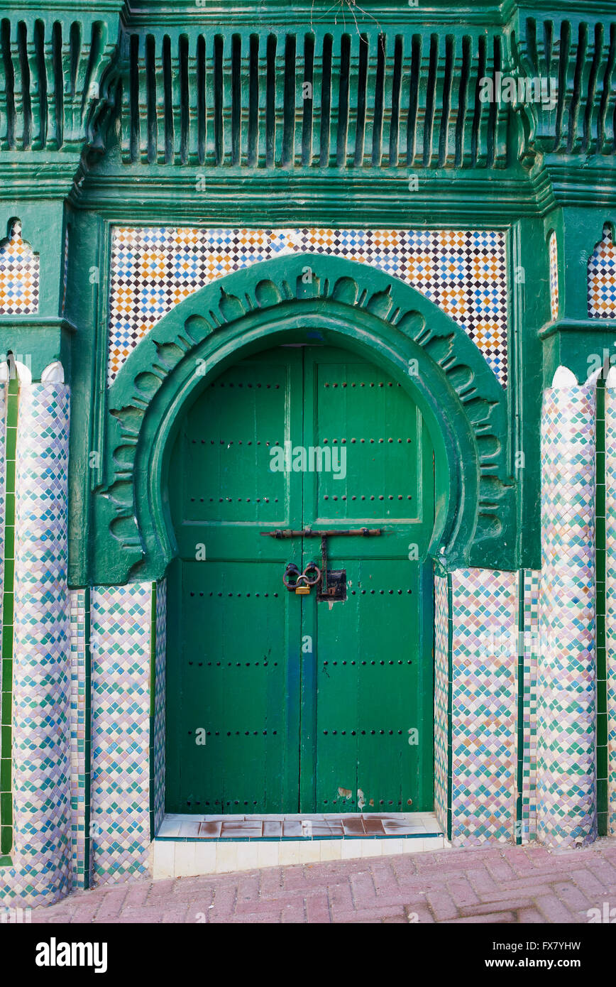 Il Marocco, Tangeri, Medina porta vecchia città Foto Stock