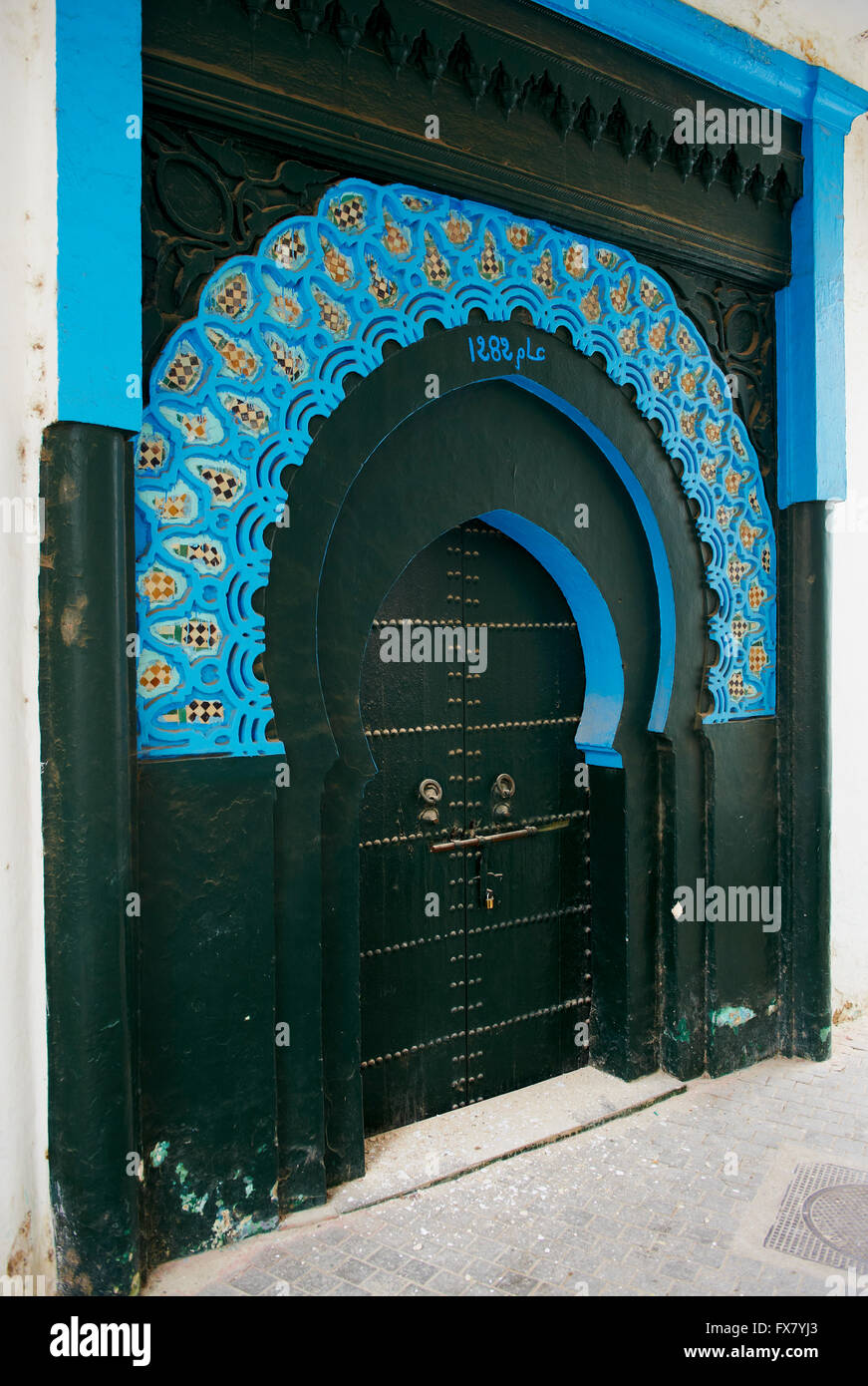 Il Marocco, Tangeri, Medina porta vecchia città Foto Stock