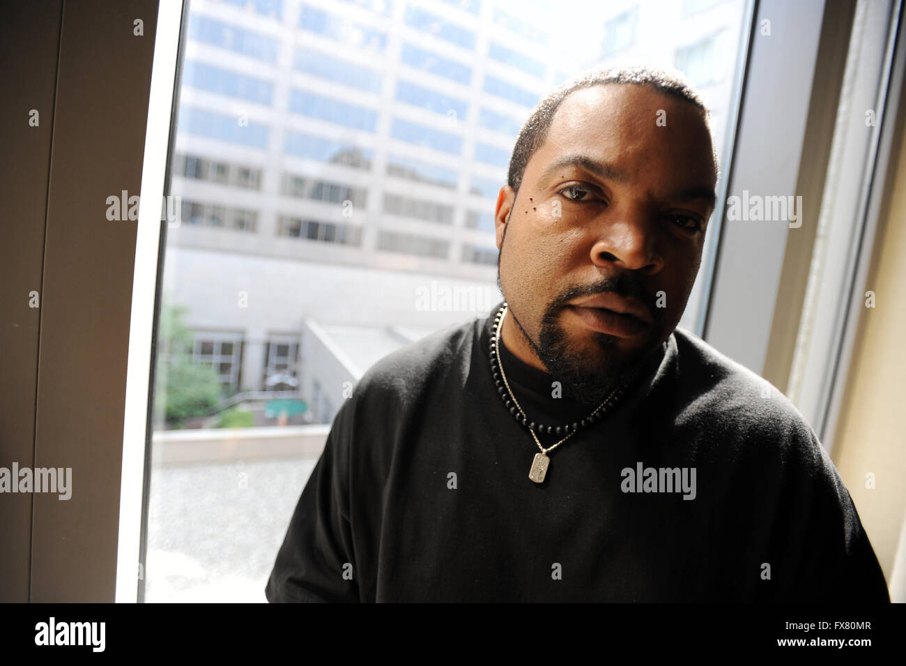 Il cubo di ghiaccio in posa per una fotografia per promuovere il film 'biglietto della lotteria' in Philadelphia, PA. Foto Stock