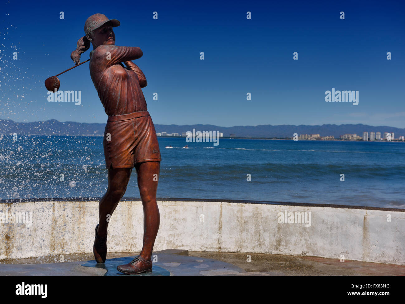 Lorena Ochoa golfista femmina statua sul Malecon Puerto Vallarta Messico Foto Stock