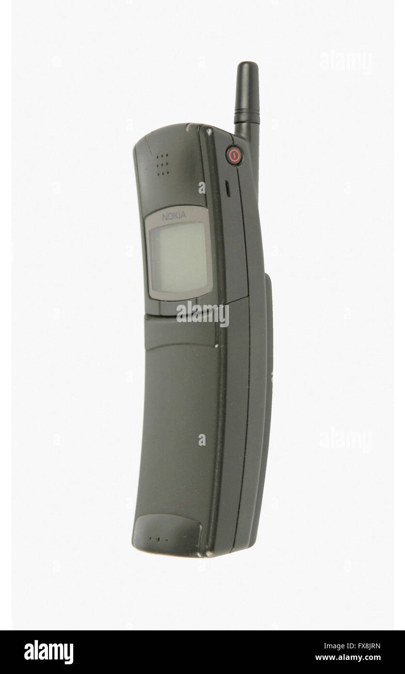 Nokia 8110 (soprannominato "banana") telefono cellulare rilasciato nel 1996 Foto Stock