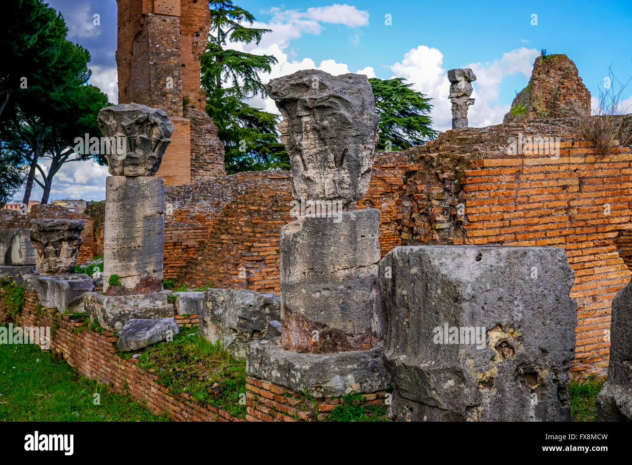 Domus Flavia colonnato, il Colle Palatino, Roma Foto Stock