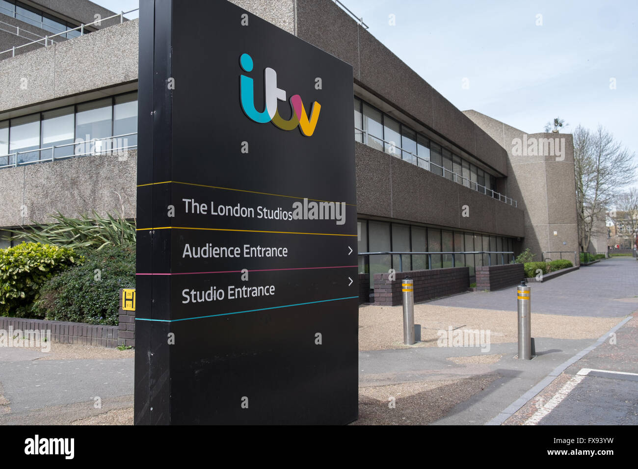 Centro Televisivo / ITV Studios - massa superiore, South Bank di Londra Foto Stock