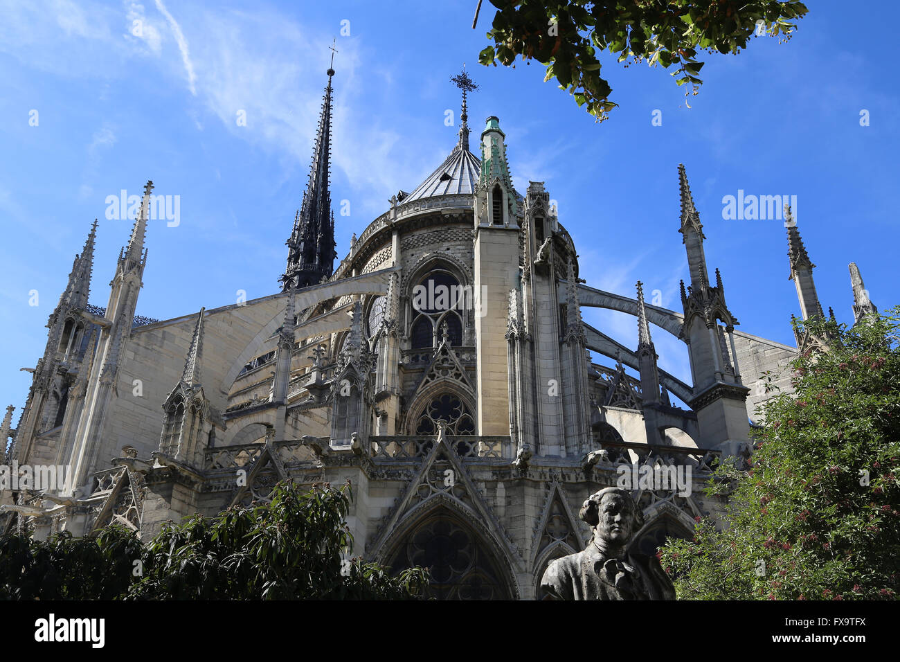 La Francia. Parigi. Cattedrale di Notre Dame. Inizio gotico. Il XIII secolo. Archi rampanti Foto Stock