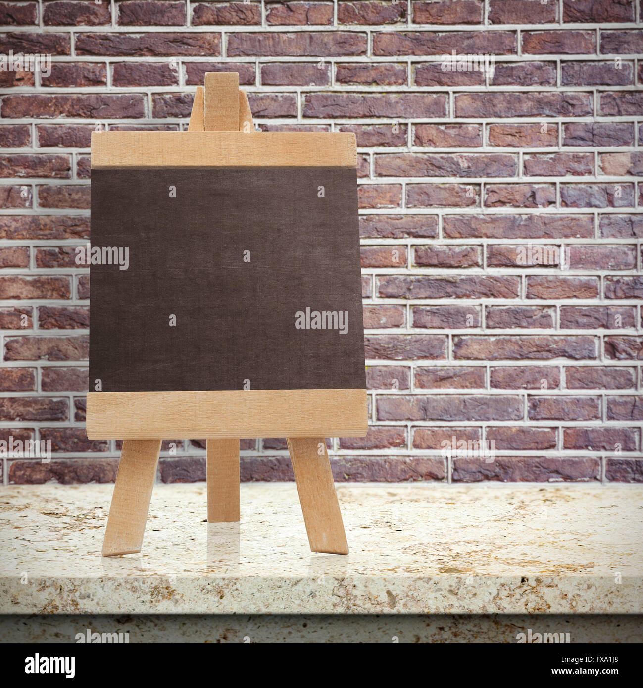 Immagine composita della parte di piccolo vecchio muro Foto Stock